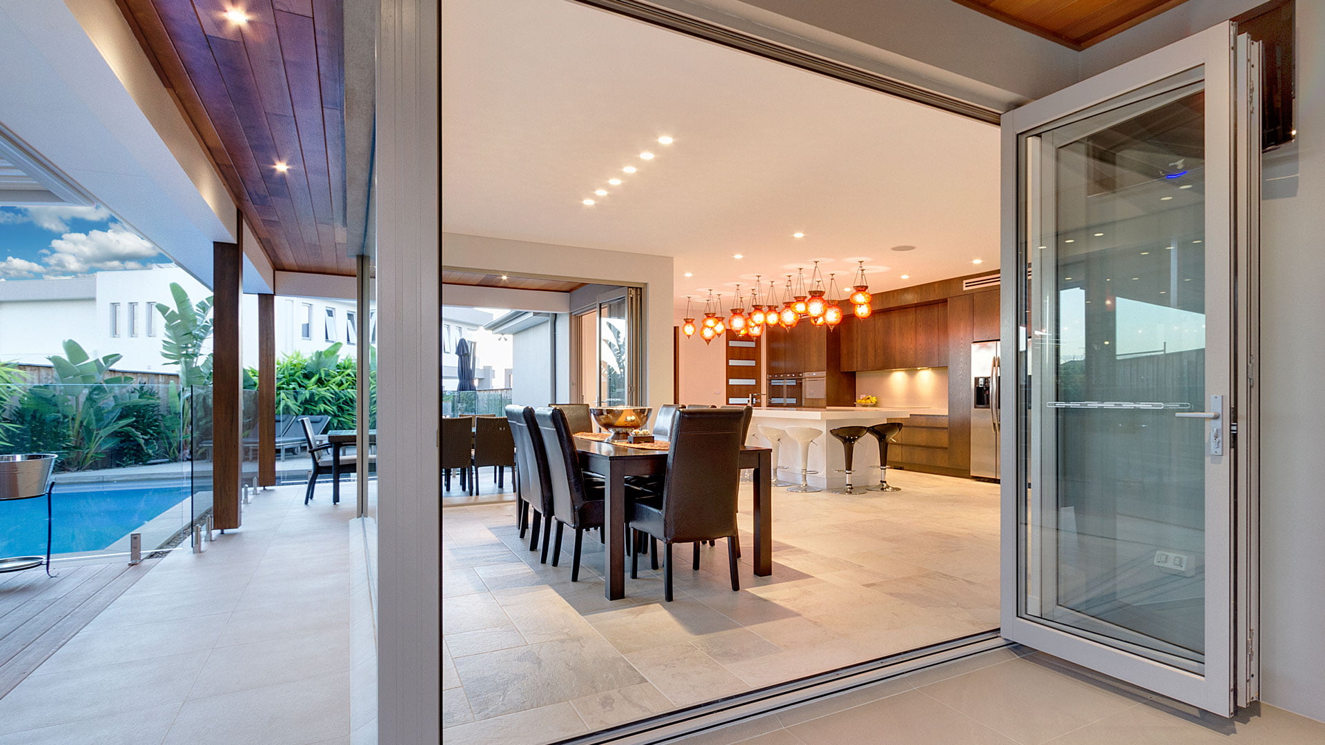 Paragon bi-fold door