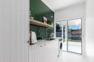 Horizon sliding door in Pearl White, Hopwood Homes